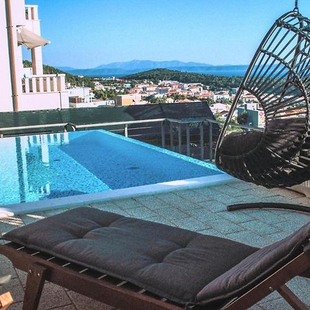 Apartment With Private Pool "Patricia" Makarska Zewnętrze zdjęcie