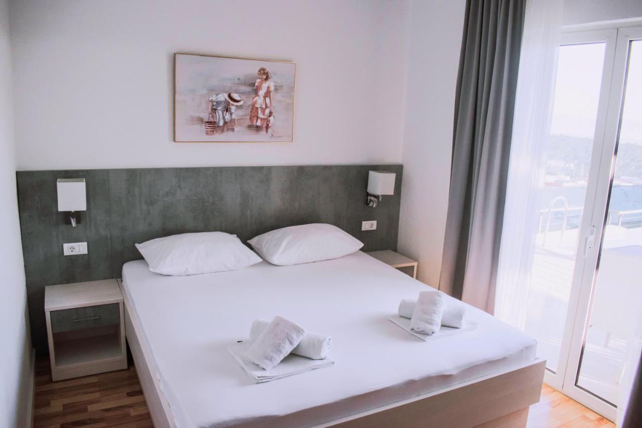 Apartment With Private Pool "Patricia" Makarska Zewnętrze zdjęcie